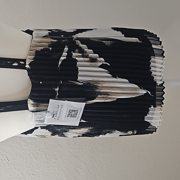 Adrienne Landau ONYX,Pleated Halter Top NWT. (Medium) - Picture 7 of 13